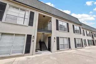 1800 Stoney Brook Dr, Houston, TX 77063 - Photo 2