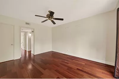 1800 Stoney Brook Drive #30, Houston, TX 77063 - Photo 20