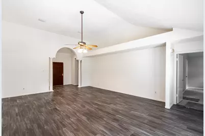 4739 Backenberry Drive, Friendswood, TX 77546 - Photo 8
