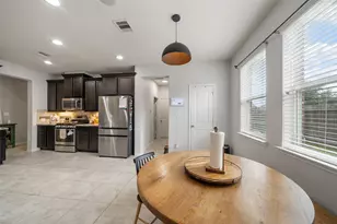 4002 Longwood Dr, Mont Belvieu, TX 77523 - Photo 8