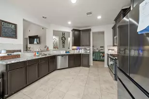 4002 Longwood Dr, Mont Belvieu, TX 77523 - Photo 6