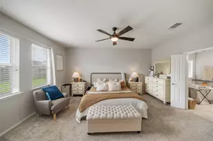 4002 Longwood Dr, Mont Belvieu, TX 77523 - Photo 20