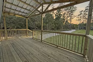 15328 Cherry Laurel Ln, Navasota, TX 77868 - Photo 18