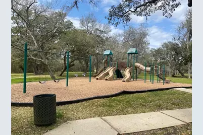 33235 Amberjack Drive, Richwood, TX 77515 - Photo 8