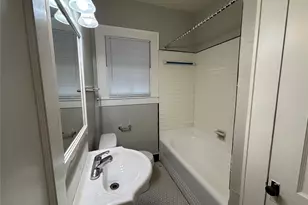 2214 Ave O 1/2, Galveston, TX 77550 - Photo 6