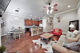 1222 W 17th St, Houston, TX 77008 - Photo 8