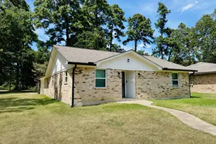 704 Janeway St, Lufkin, TX 75901 - Photo 2