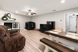 704 Janeway St, Lufkin, TX 75901 - Photo 4