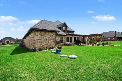 8500 Anastasia Avenue, Beaumont, TX 77705 - Photo 38