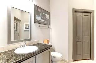 1010 Rosine St, Houston, TX 77019 - Photo 6
