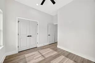 7926 Jester St, Houston, TX 77051 - Photo 24