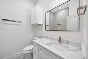 7926 Jester St, Houston, TX 77051 - Photo 20