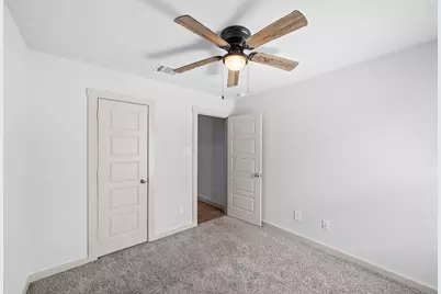 1702 Plantation Place, Baytown, TX 77523 - Photo 32