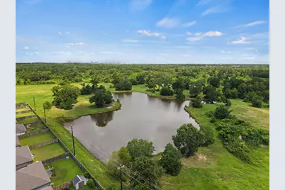 1702 Plantation Place, Baytown, TX 77523 - Photo 40