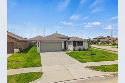 1702 Plantation Place, Baytown, TX 77523 - Photo 8