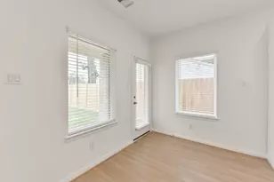 11938 Lakewood W Dr, Cypress, TX 77429 - Photo 12