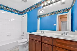 24019 Surreygate Dr, Spring, TX 77373 - Photo 22