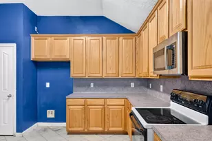 24019 Surreygate Dr, Spring, TX 77373 - Photo 10