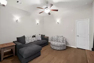 90 Birch Canoe Dr, Tomball, TX 77375 - Photo 32