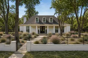 15823 Oleta Ln, Sugar Land, TX 77498 - Photo 1