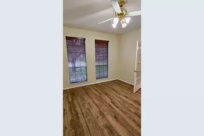 23719 Hawkins Creek Court, Katy, TX 77494 - Photo 6