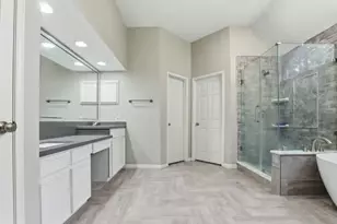 108 Inverness Dr, Conroe, TX 77356 - Photo 16