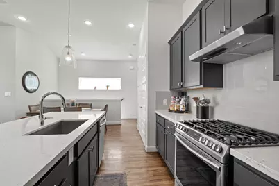 633 Press Street, Houston, TX 77020 - Photo 8