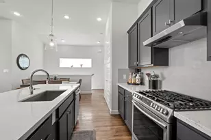 633 Press St, Houston, TX 77020 - Photo 8