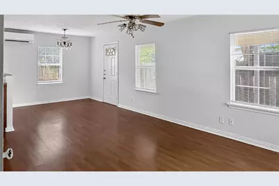 1118 Hunter Drive #A, Texas City, TX 77590 - Photo 4