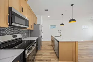 7713 Cora St, Houston, TX 77088 - Photo 4