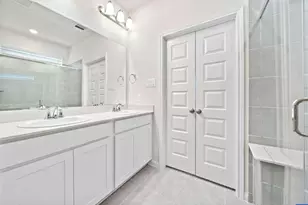 5631 Giving Grace Wy, Houston, TX 77048 - Photo 4