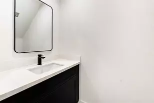 9007 Noel A and B St, Houston, TX 77033 - Photo 24