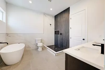9007 Noel A and B Street, Houston, TX 77033 - Photo 30