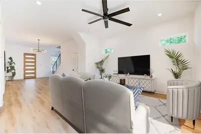 9007 Noel A and B Street, Houston, TX 77033 - Photo 8