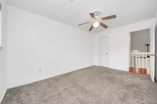 4701 Spring Ln, Baytown, TX 77521 - Photo 32