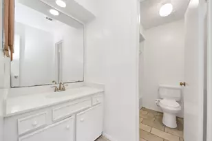 4701 Spring Ln, Baytown, TX 77521 - Photo 34