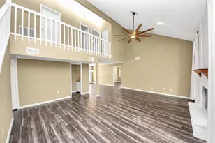 4701 Spring Ln, Baytown, TX 77521 - Photo 6