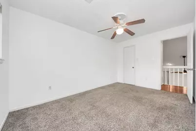 4701 Spring Lane, Baytown, TX 77521 - Photo 32