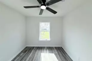 506 S Iowa St, La Porte, TX 77571 - Photo 10