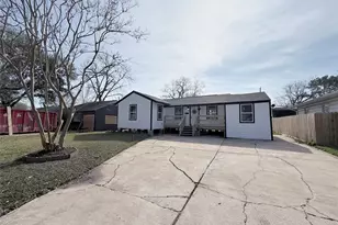 506 S Iowa St, La Porte, TX 77571 - Photo 2