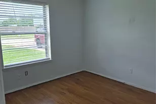 8315 Lone Quail Dr, Houston, TX 77489 - Photo 6
