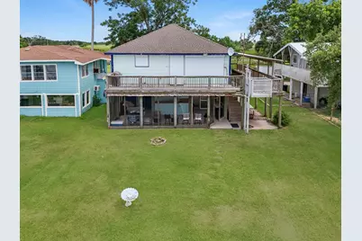 211 Captains Road, Anahuac, TX 77514 - Photo 12