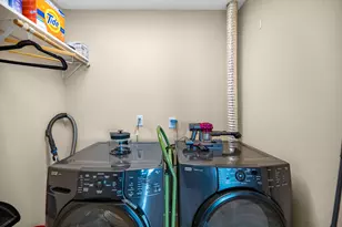 211 Captains Rd, Anahuac, TX 77514 - Photo 36