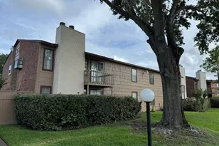 9101 Country Creek Dr, Houston, TX 77036 - Photo 18