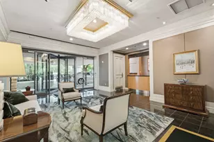 121 N Post Oak Ln, Houston, TX 77024 - Photo 28