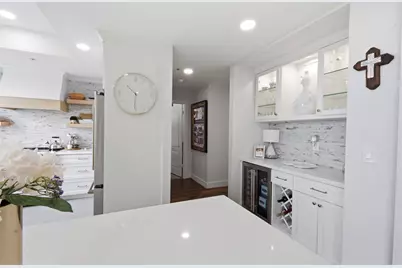121 N Post Oak Lane #2203, Houston, TX 77024 - Photo 10