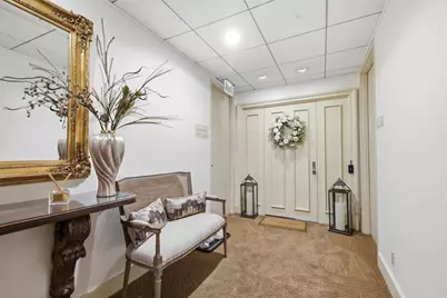 121 N Post Oak Lane #2203, Houston, TX 77024 - Photo 2
