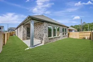 42813 Terraza Dr, Magnolia, TX 77354 - Photo 2
