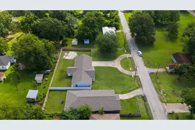 608 Hoo Hoo Avenue, Lufkin, TX 75904 - Photo 4