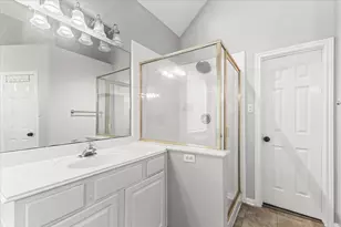 2222 Keeran Point Ct, Sugar Land, TX 77498 - Photo 12